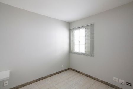 Casa para alugar com 480m², 5 quartos e 4 vagasQuarto 3