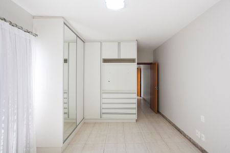 Casa para alugar com 480m², 5 quartos e 4 vagasSuite 2