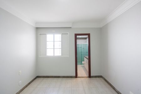 Casa para alugar com 480m², 5 quartos e 4 vagasSuite 1
