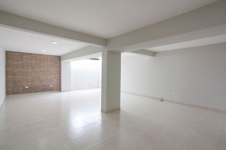 Casa para alugar com 480m², 5 quartos e 4 vagasSalão de Festas