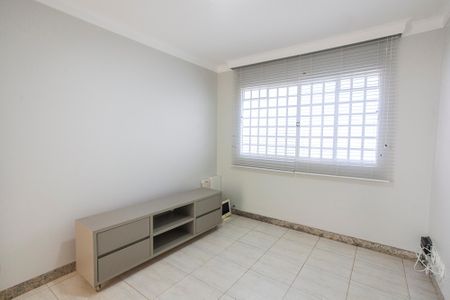 Casa para alugar com 480m², 5 quartos e 4 vagasQuarto 5