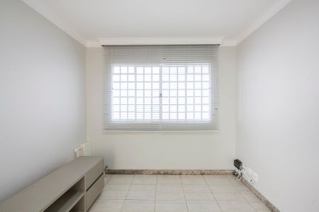 Casa para alugar com 480m², 5 quartos e 4 vagasQuarto 5