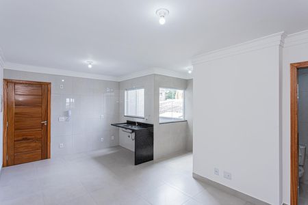 Apartamento à venda com 40m², 2 quartos e sem vaga Apartamento à venda com 40m², 2 quartos e sem vagaSala, cozinha e área de serviço