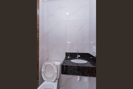 Apartamento à venda com 40m², 2 quartos e sem vaga Apartamento à venda com 40m², 2 quartos e sem vagaBanheiro