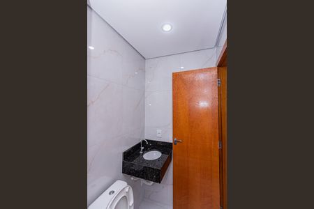 Apartamento à venda com 40m², 2 quartos e sem vaga Apartamento à venda com 40m², 2 quartos e sem vagaBanheiro