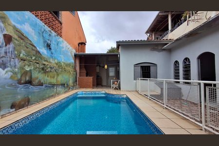 Casa para alugar com 159m², 2 quartos e 1 vagaPiscina e Churrasqueira