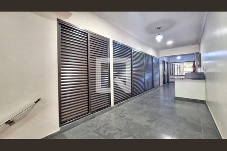 Apartamento à venda com 59m², 2 quartos e sem vagaÁrea externa