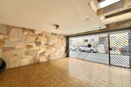 Casa à venda com 250m², 3 quartos e 2 vagas Casa à venda com 250m², 3 quartos e 2 vagasGaragem