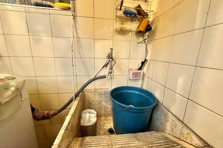 Casa à venda com 250m², 3 quartos e 2 vagas Casa à venda com 250m², 3 quartos e 2 vagasÁrea de Serviço