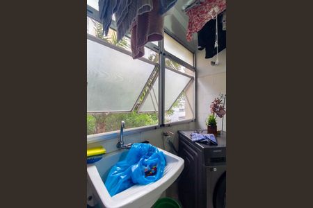 Apartamento à venda com 68m², 2 quartos e 1 vagaÁrea de Serviço