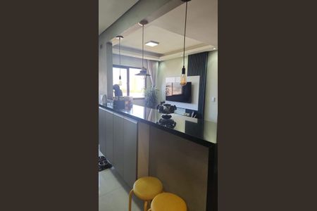 Cozinha de apartamento para alugar com 2 quartos, 50m² em Vila Arapua, São Paulo