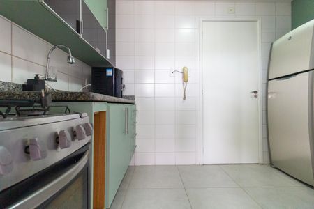 Apartamento à venda com 75m², 3 quartos e 2 vagasCozinha