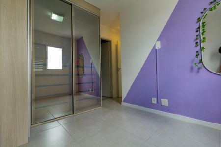 Apartamento à venda com 75m², 3 quartos e 2 vagasQuarto 3