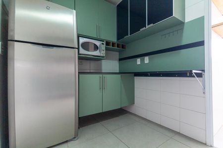 Apartamento à venda com 75m², 3 quartos e 2 vagasCozinha