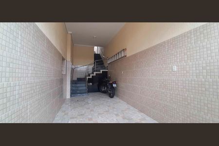 Casa à venda com 200m², 6 quartos e 1 vagaCasa 3 - Garagem