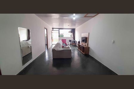 Casa à venda com 200m², 6 quartos e 1 vagaCasa 3 - Sala