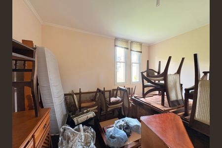 Casa de condomínio à venda com 300m², 4 quartos e 5 vagasQuarto 4