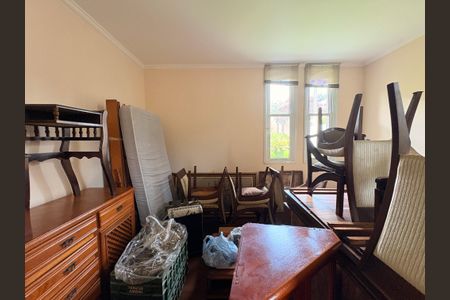 Casa de condomínio à venda com 300m², 4 quartos e 5 vagasQuarto 4