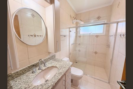 Casa de condomínio à venda com 300m², 4 quartos e 5 vagasBanheiro Social