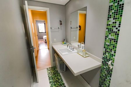 Apartamento à venda com 162m², 4 quartos e 3 vagasBanheiro Corredor