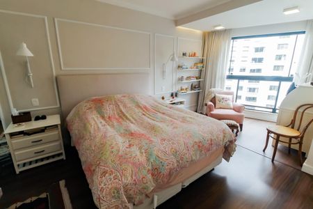 Apartamento à venda com 162m², 4 quartos e 3 vagasSuíte 1