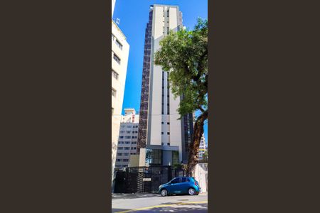 Apartamento para alugar com 37m², 1 quarto e 1 vagaFachada