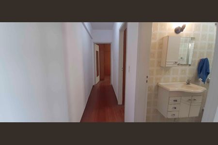 Corredor de apartamento para alugar com 2 quartos, 60m² em Jd Bela Vista, Osasco