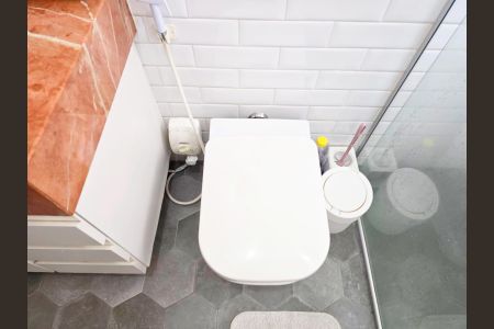 Casa à venda com 240m², 4 quartos e 4 vagasBanheiro Social