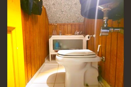 Casa à venda com 240m², 4 quartos e 4 vagasLavabo 