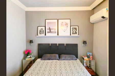 Casa à venda com 240m², 4 quartos e 4 vagasSuíte 01