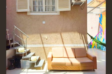 Casa à venda com 240m², 4 quartos e 4 vagasVaranda gourmet