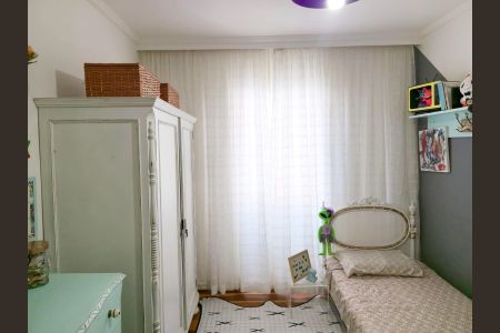 Casa à venda com 240m², 4 quartos e 4 vagasv