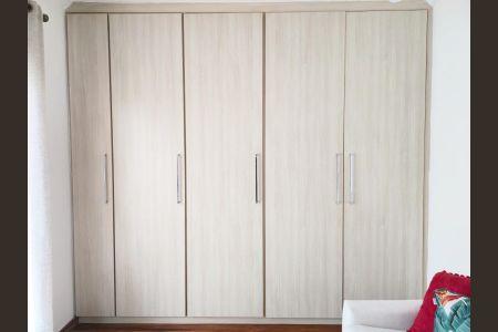 Casa à venda com 240m², 4 quartos e 4 vagasQuarto 02