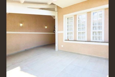 Casa à venda com 240m², 4 quartos e 4 vagasGaragem 