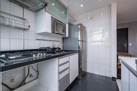 Sala/Cozinha de apartamento à venda com 1 quarto, 49m² em Pinheiros, São Paulo