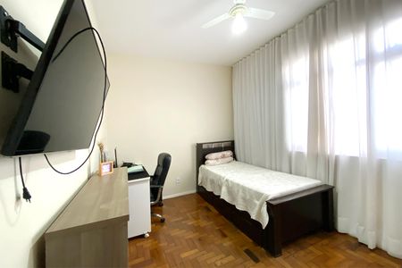 Apartamento à venda com 90m², 3 quartos e 2 vagas Apartamento à venda com 90m², 3 quartos e 2 vagasQuarto 2