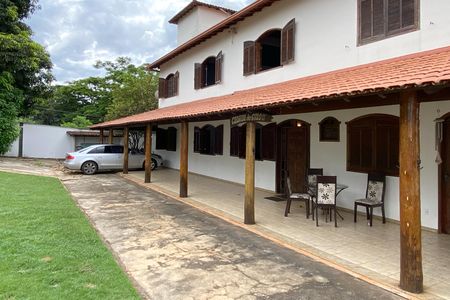 Casa à venda com 400m², 3 quartos e 10 vagasVaranda