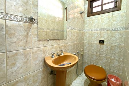 Casa à venda com 400m², 3 quartos e 10 vagasBanheiro