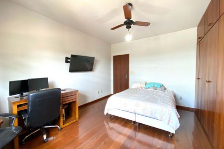 Casa à venda com 400m², 3 quartos e 10 vagasSuite 1