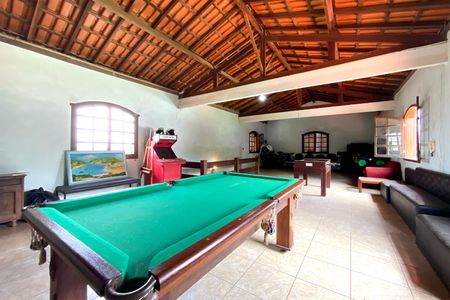 Casa à venda com 400m², 3 quartos e 10 vagasSala de Estar