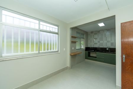 Apartamento para alugar com 175m², 4 quartos e 3 vagas Apartamento para alugar com 175m², 4 quartos e 3 vagasCOZINHA