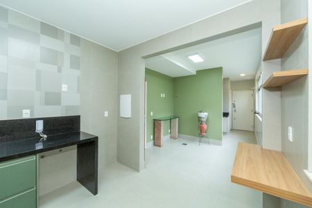 Apartamento para alugar com 175m², 4 quartos e 3 vagas Apartamento para alugar com 175m², 4 quartos e 3 vagasCOZINHA