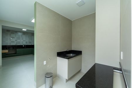 Apartamento para alugar com 175m², 4 quartos e 3 vagas Apartamento para alugar com 175m², 4 quartos e 3 vagasAREA DE SERVICO