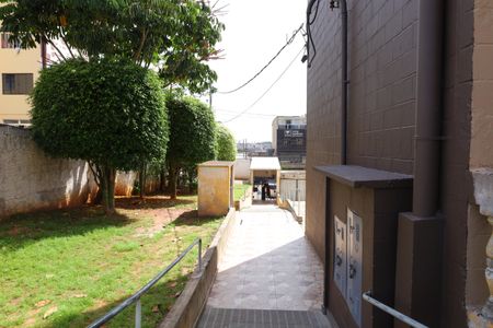 Apartamento para alugar com 42m², 2 quartos e sem vagaÁrea comum 