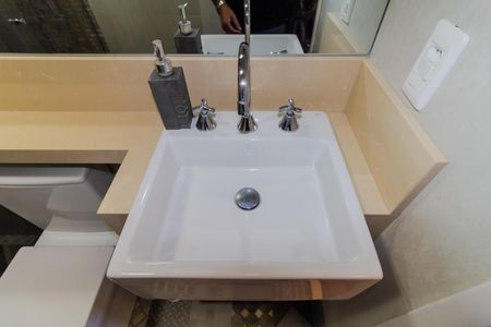Apartamento para alugar com 68m², 2 quartos e 2 vagas Apartamento para alugar com 68m², 2 quartos e 2 vagasBanheiro 2