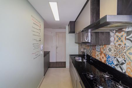 Apartamento para alugar com 68m², 2 quartos e 2 vagas Apartamento para alugar com 68m², 2 quartos e 2 vagasCozinha