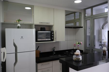 Apartamento para alugar com 64m², 2 quartos e 1 vagaCozinha 