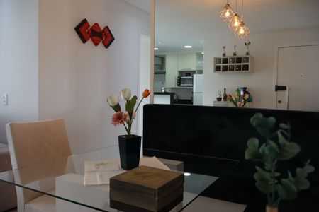 Apartamento para alugar com 64m², 2 quartos e 1 vagaSala 