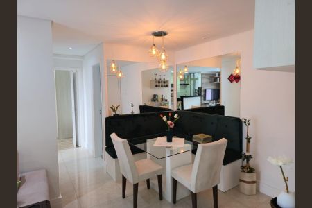 Apartamento para alugar com 64m², 2 quartos e 1 vagaSala 