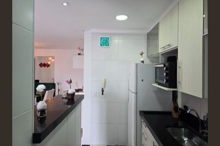 Apartamento para alugar com 64m², 2 quartos e 1 vagaCozinha 